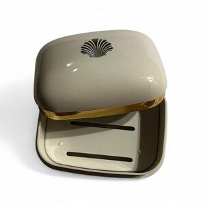 Elegant 1960s vintage  Cream and Gold Soap Dish made in England
